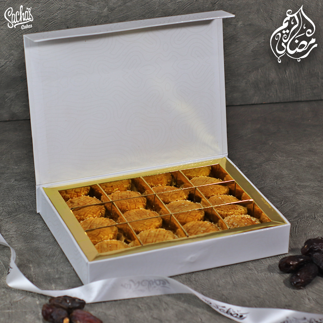 Traditional Ma'amoul Box